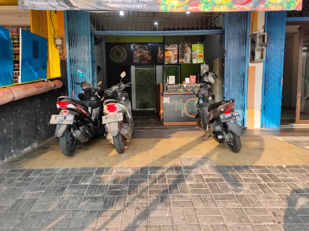 Lowongan crew booth burger