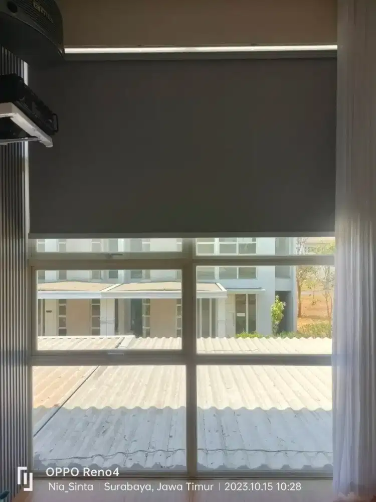 Roller Blind / Tirai Gulung ( BLACKOUT )