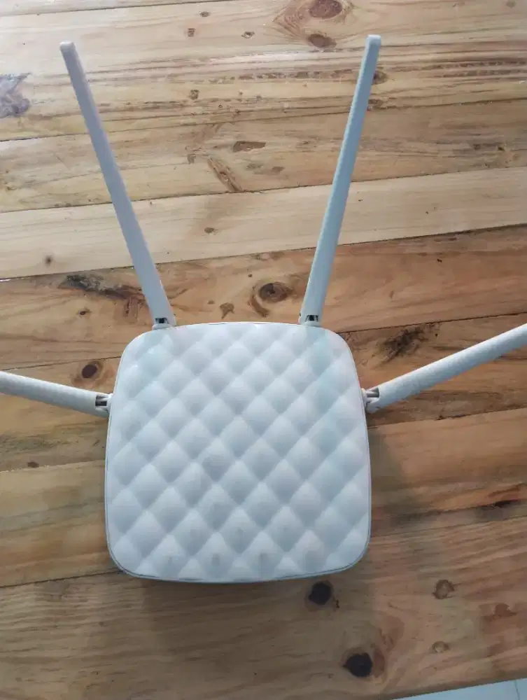 WiFi Tenda Sinyal Kuat Tembus Dinding Wall Kiler Extra Bonus