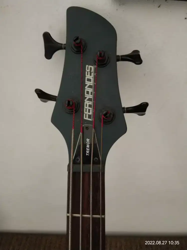 Bass Fernandes Tremor like New