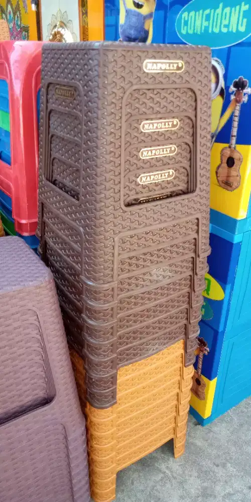 KURSI CAFE  NAPOLLY MOTIF ROTAN