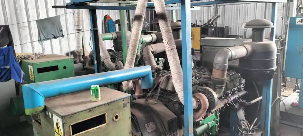 Genset Mercedes-benz 400kVa bergaransi