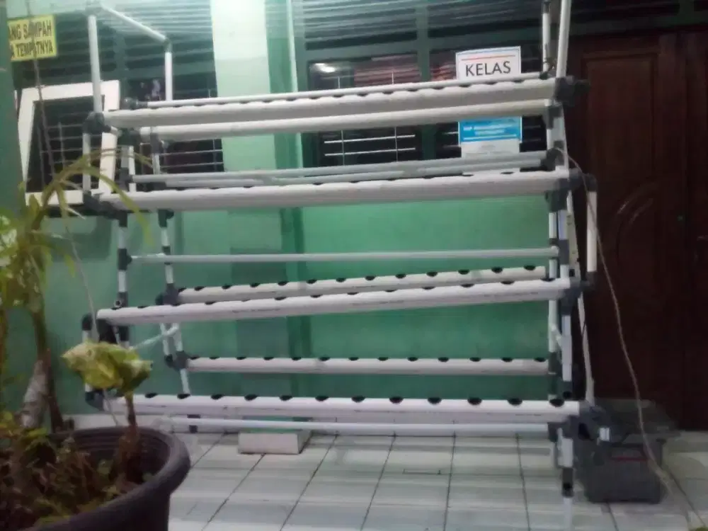 Produksi Hidroponik Sayuran