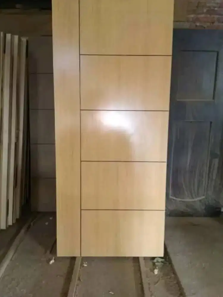 Daun Pintu Triplek Minimalis