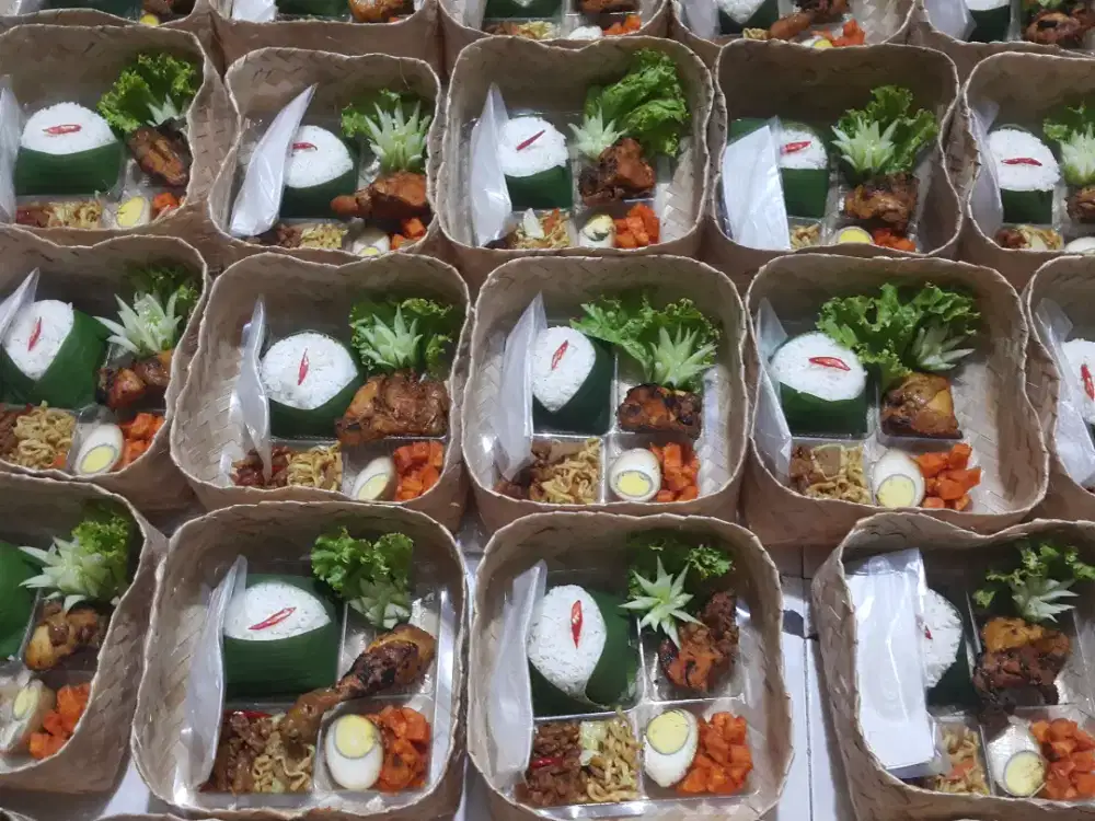 Paket Nasi Besek Terenak