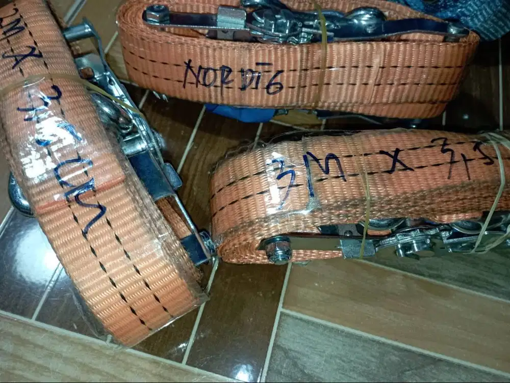 JUAL MURAH TALI TOWING / PENGIKAT BARANG DI MOBIL