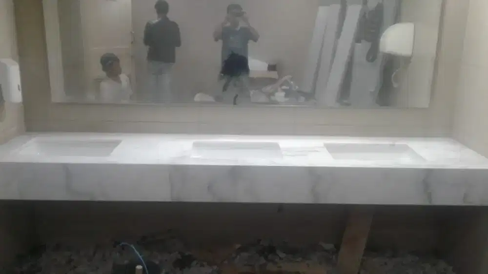 TOP TABLE BIANCO STATUARIO