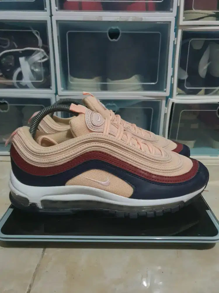 Nike 97 plum on sale chalk