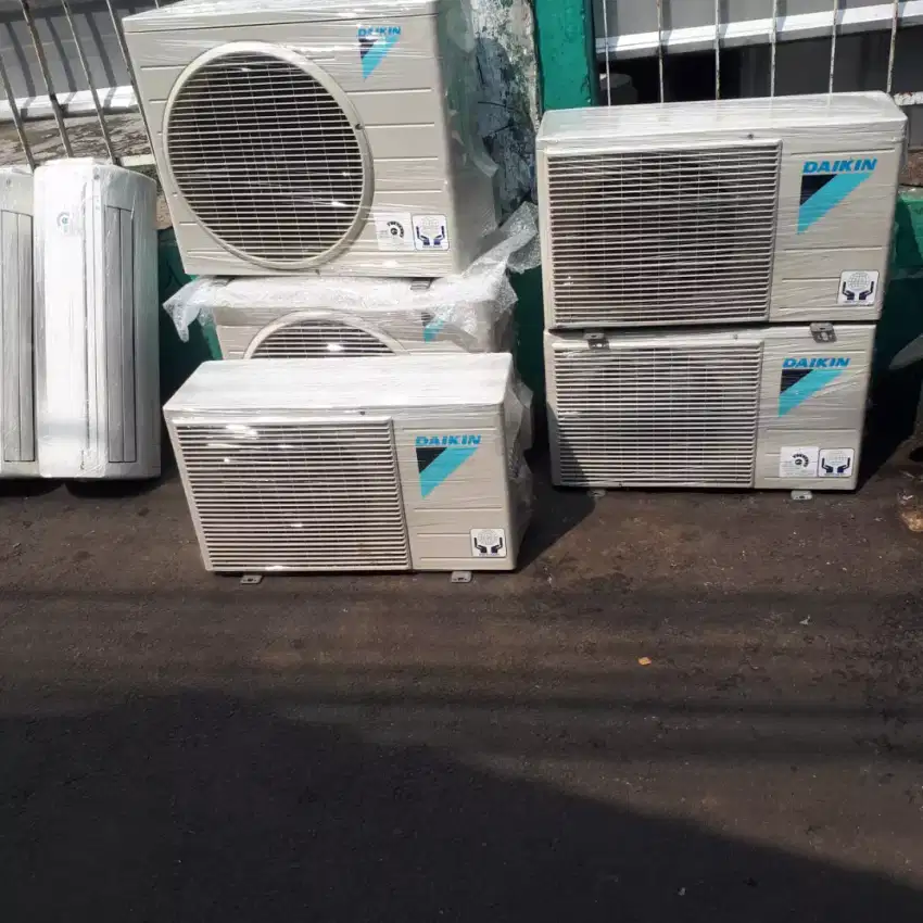 Ac daikin thailand 1/2 pk