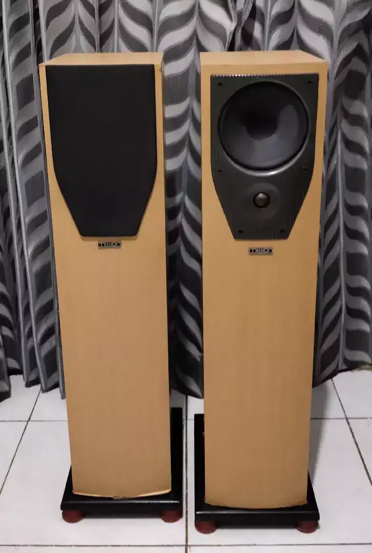 Speaker Floorstanding Mission M-73