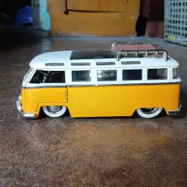 Diecast mobil vw kombi