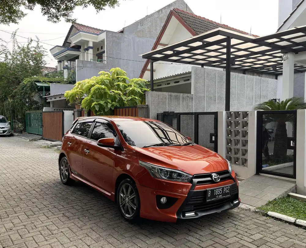 Toyota Yaris 2015 S TRD AT Matic istimewa model 2014 2016 Mobil Bekas