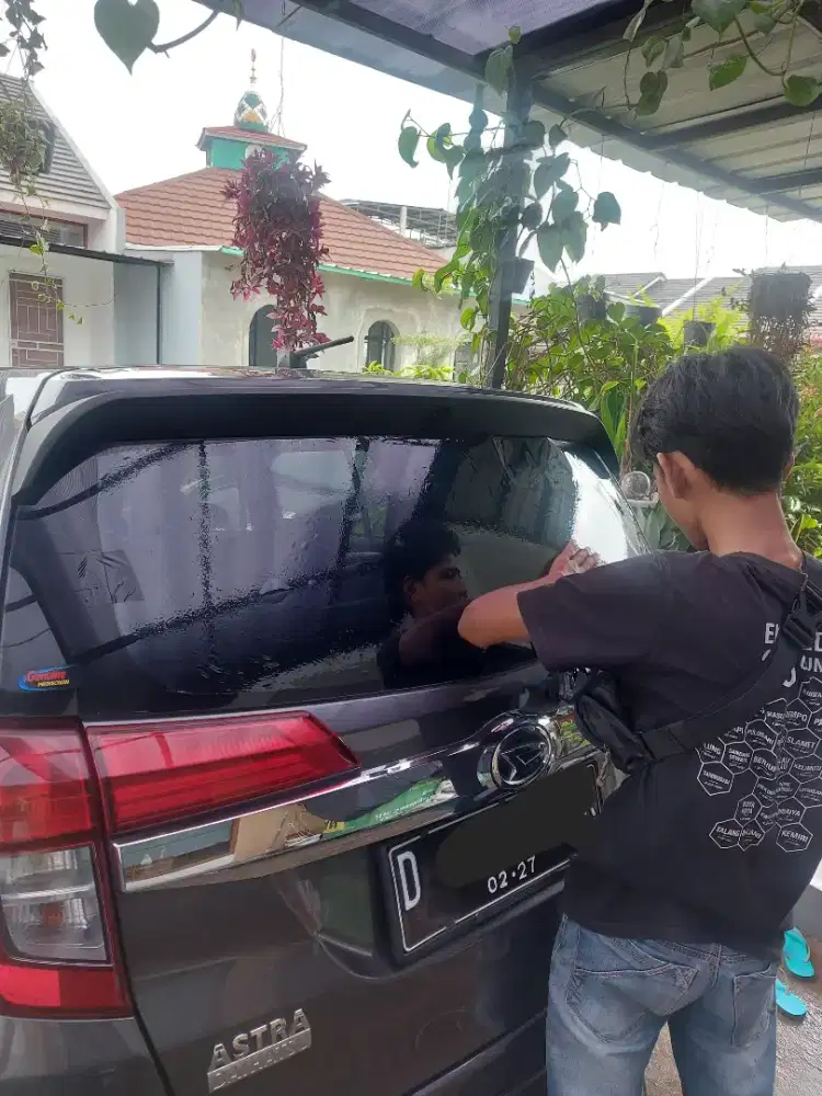 spesialis kaca film mobil home service atau panggilan