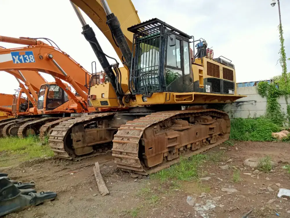 JUAL CATERPILLAR 390DLME ALAT BERAT EXCAVATOR 2012