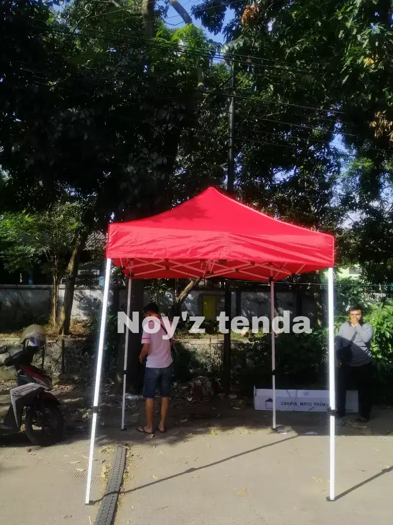 Tenda lipat untuk usaha stand dan lain nya