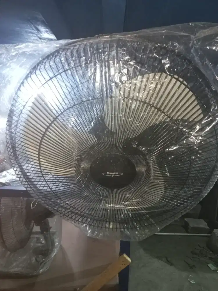 Jual kipas angin merk Maspion tembok ukuran 18 inci