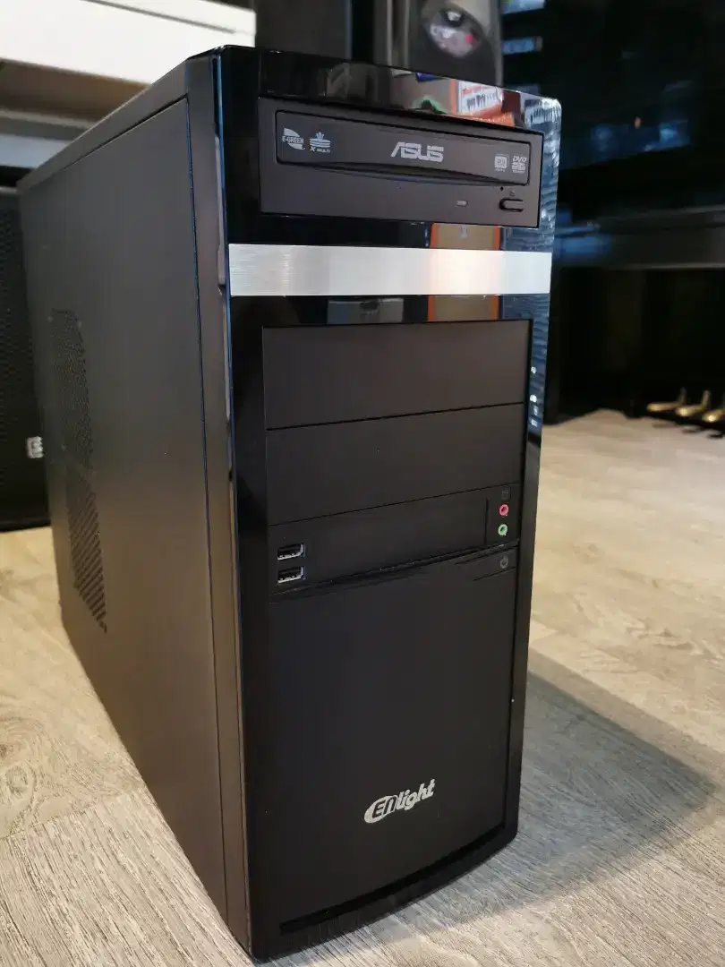 Komputer Intel i5 (rakit untuk studio rekaman)