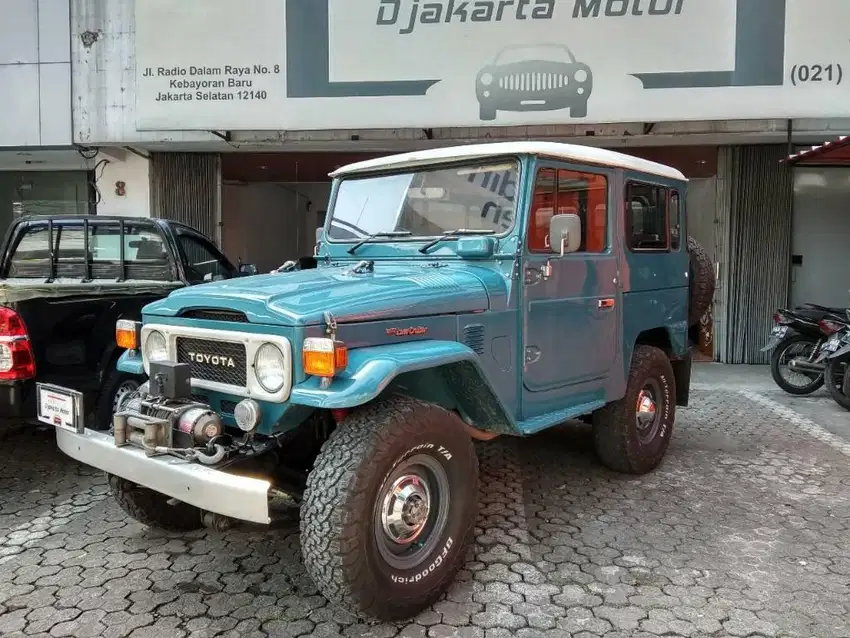 TOYOTA HARDTOP FJ40 4.2 TAHUN 1982