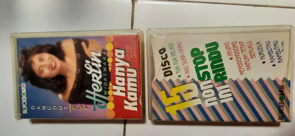 Kaset pita DANGDUT dan DISCO