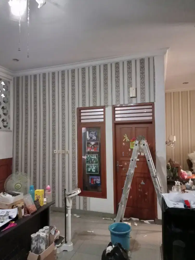 Tukang pasang Wallpaper wall stiker gorden dll