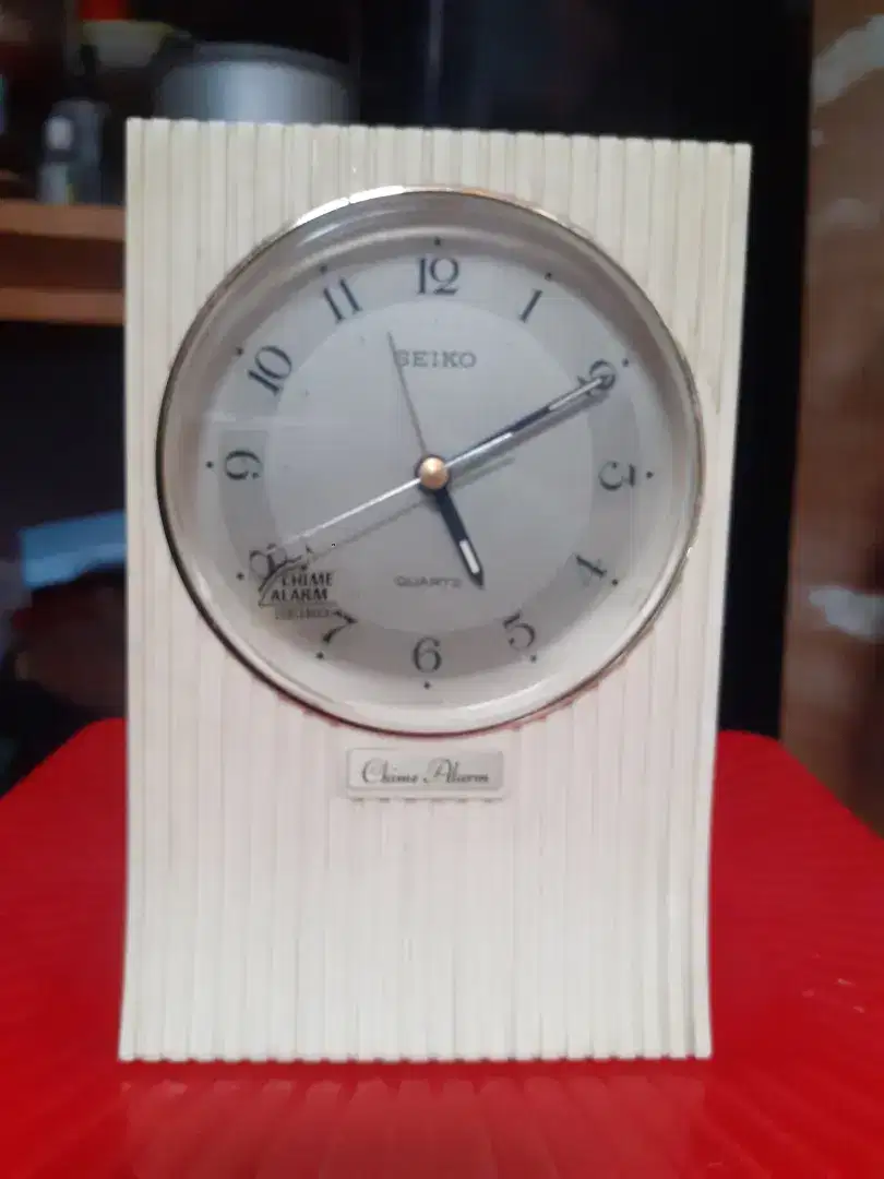 JAM ALARM SEIKO JADUL