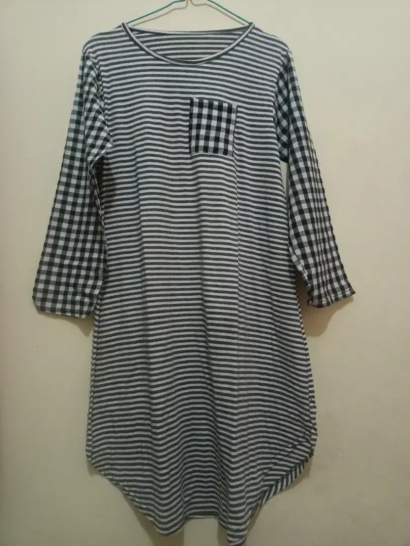 Tunik zebra lengan panjang preloved (buy 1 get 1)