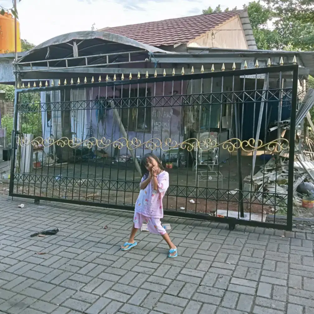 Pagar besi semi klasik