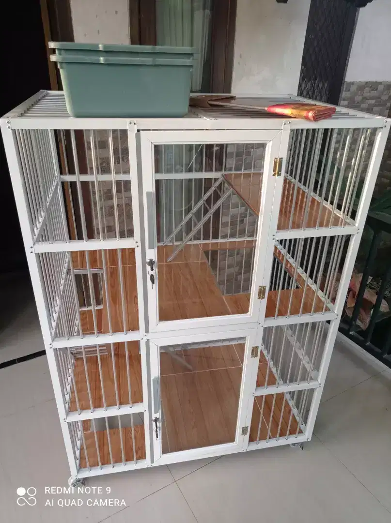 Kandang kucing aluminium