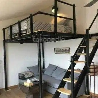 mejanin rumah nyaman dan pemasanagan rapih