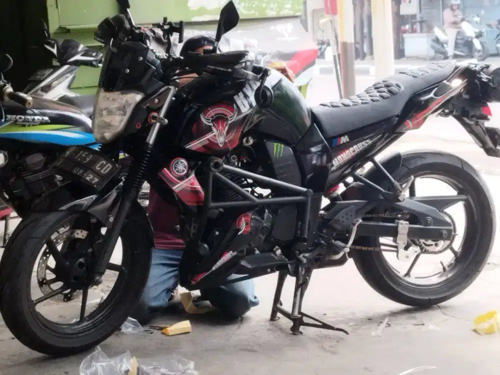 Motor Yamaha Sports Limited Edition Pondok Indah Jakarta Selatan