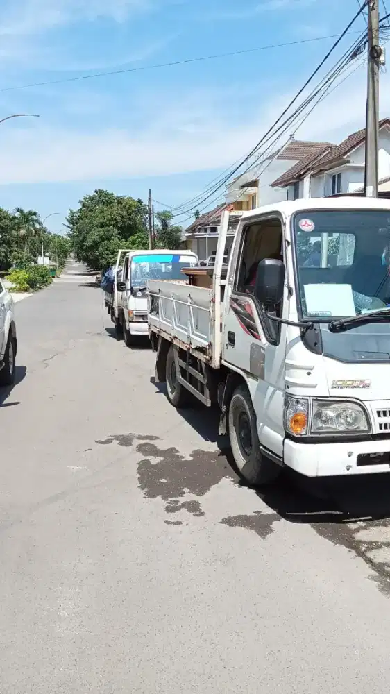 Jasa pindahan kontrakan truk engkel
