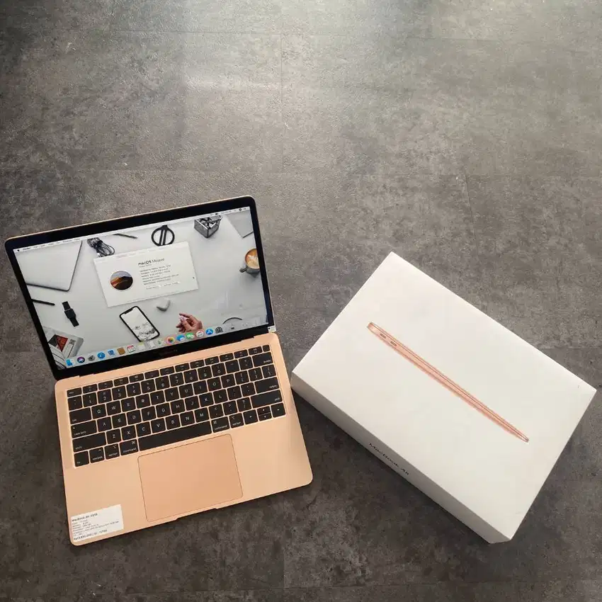 Macbook Air 2018 RAM 8/256 GB FULLSET