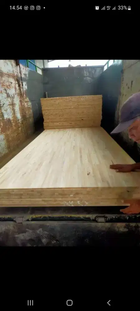 Distributor kayu Lemboar, Finger join, T 16 X L 1222 X P 2444