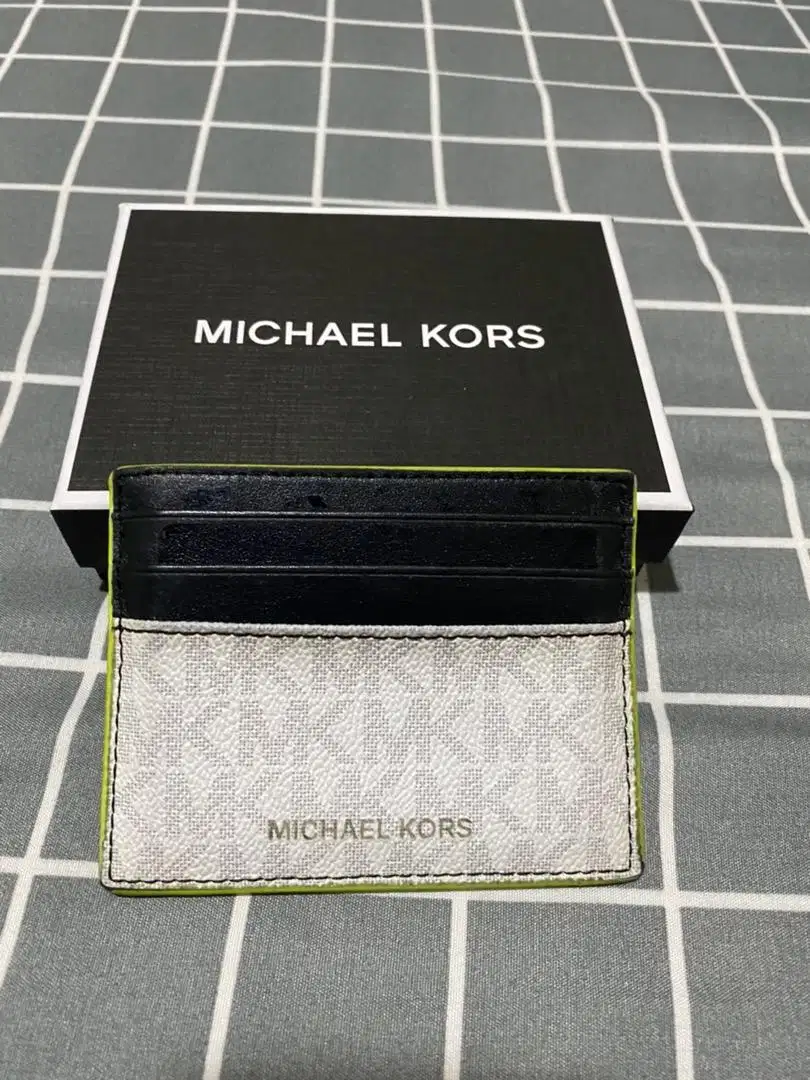 CARD HOLDER DOMPET MICHAEL KORS MK PUTIH HIJAU PRIA WANITA