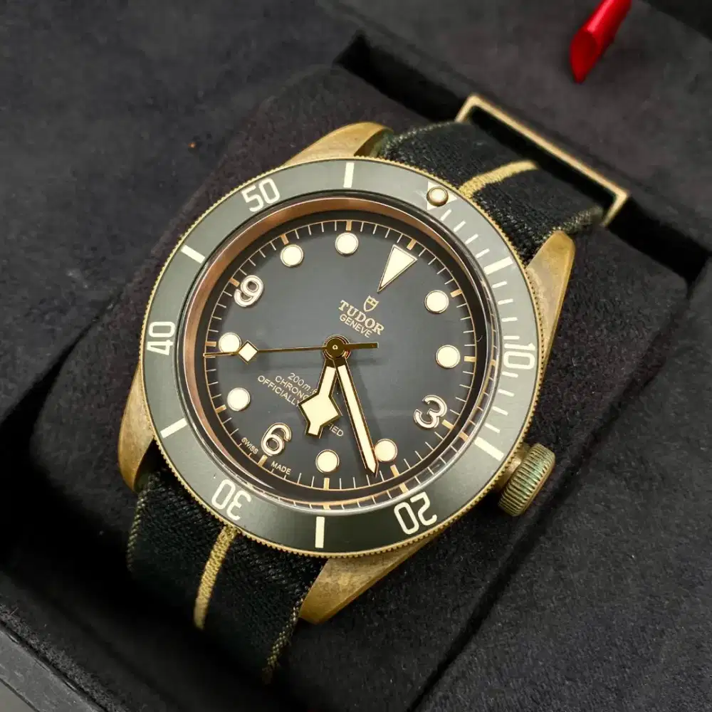 Jam discount tangan tudor