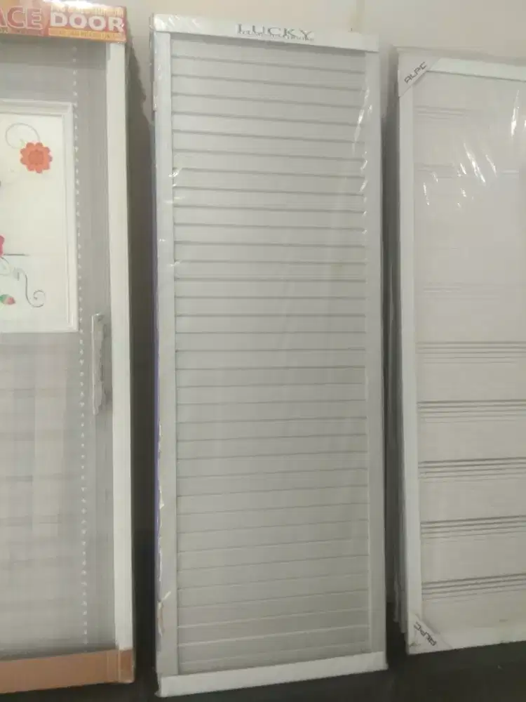Jual PINTU ALUMINIUM Baru warna silver kamar mandi toilet wc Ready