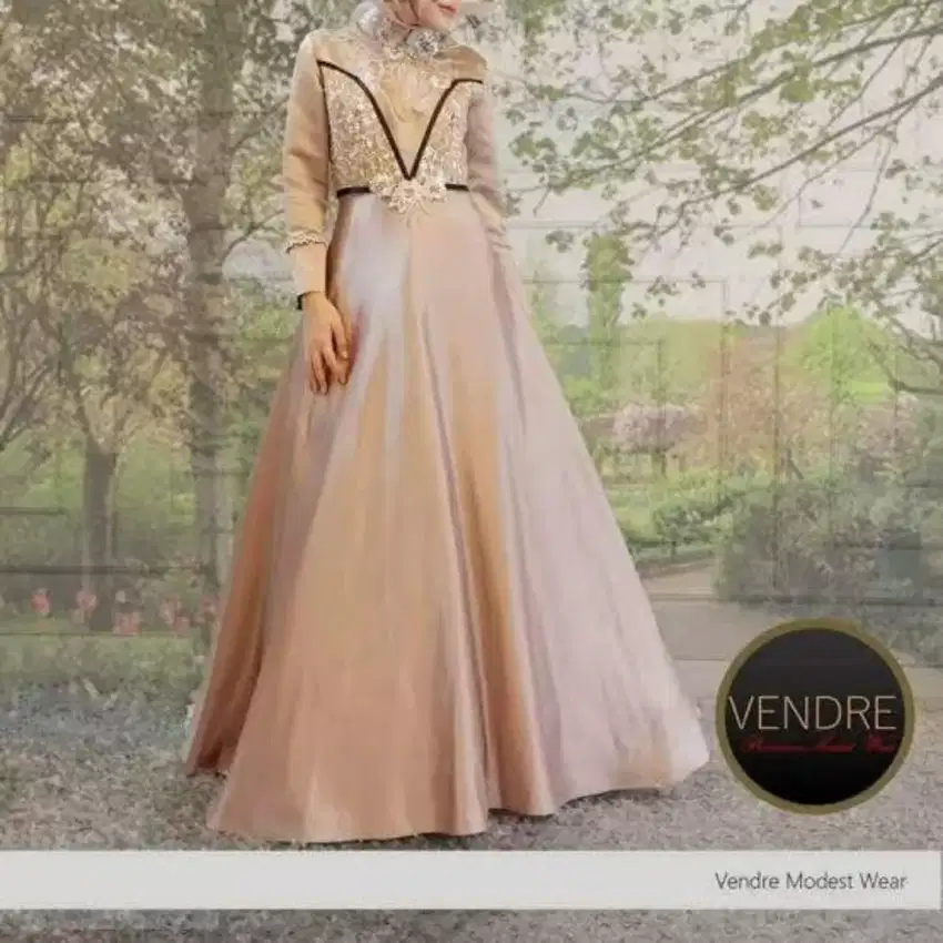 Dress vendree by kursein karzai