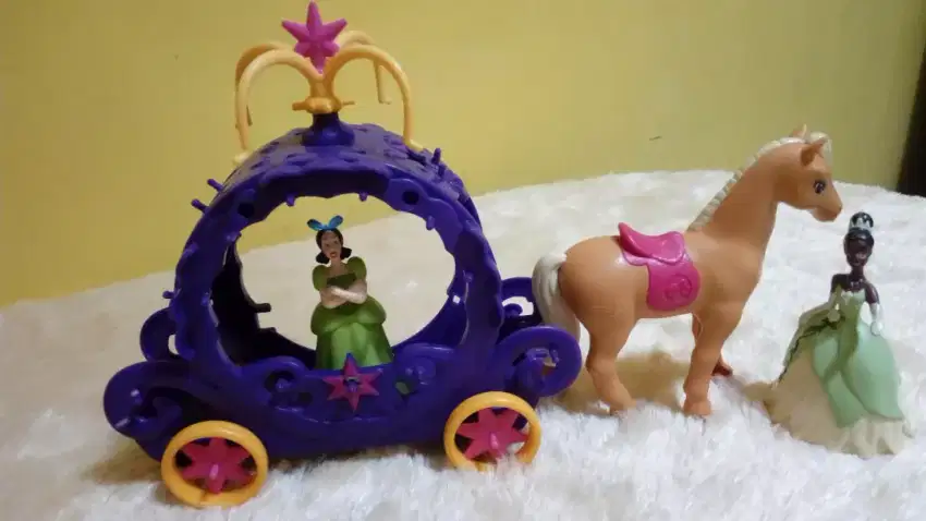 Kereta kuda barbie