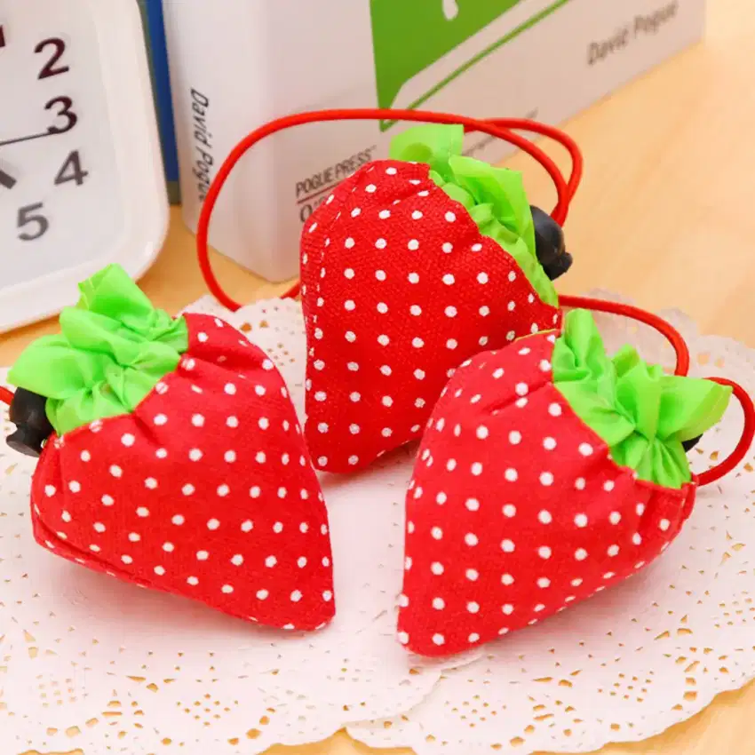 Tas belanja Lipat Strawberry