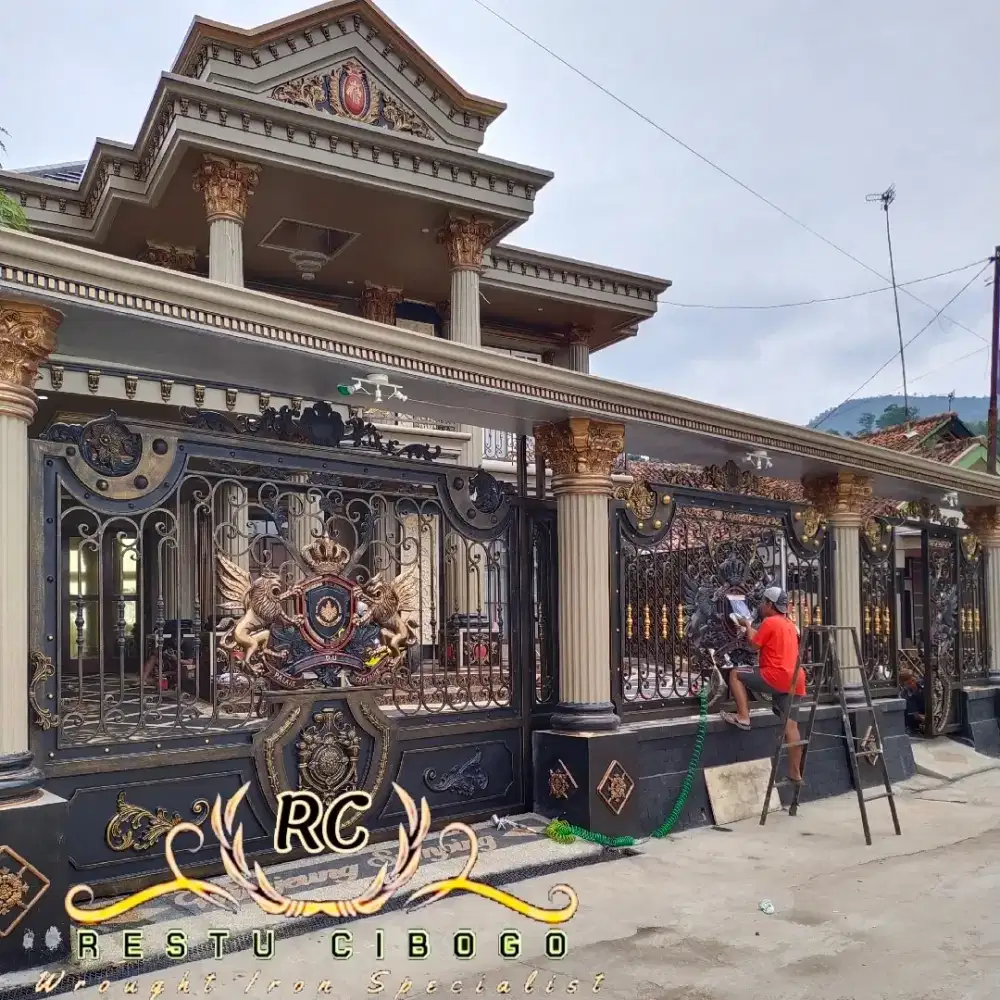 Pagar Gerbang Tempa Klasik ( Jatinangor )