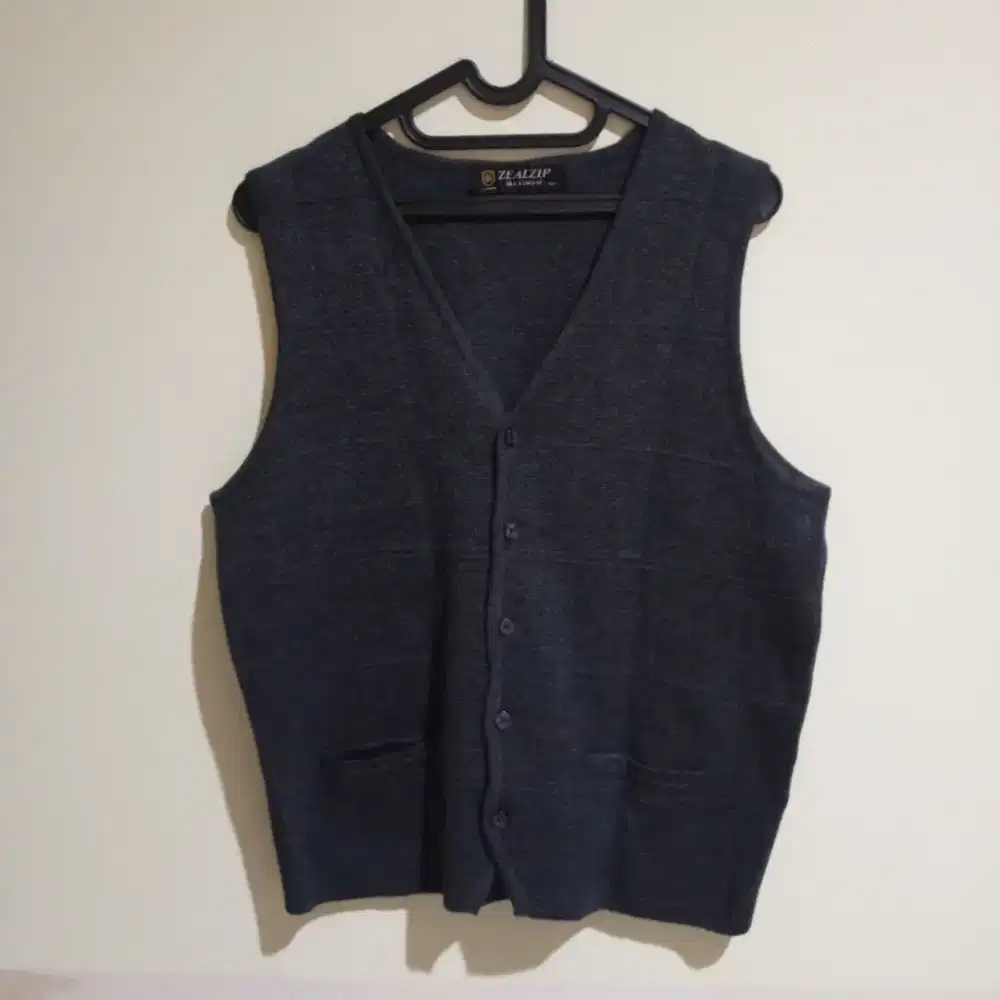 Vest Untuk Pria. Merk ZeAlzip
