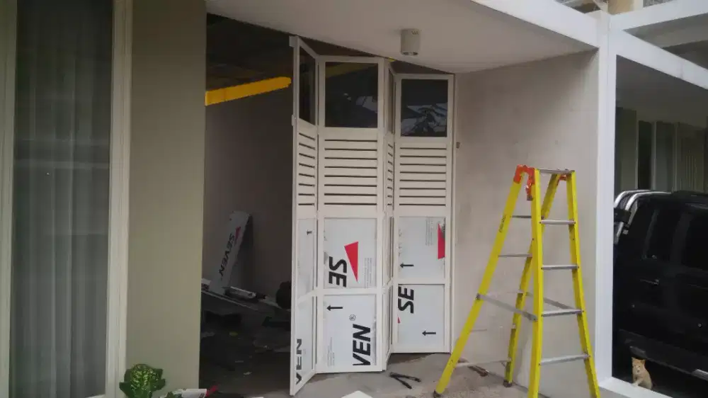 Pintu lipat kaca kusen aluminium geser lipat sleding bukaan