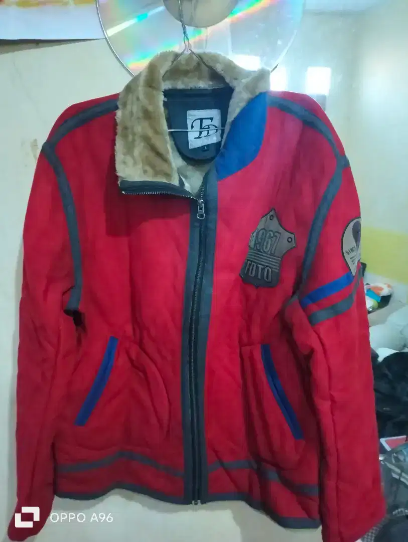 Jaket import bahan kulit ukuran L luar negri bahan tebal anti badai