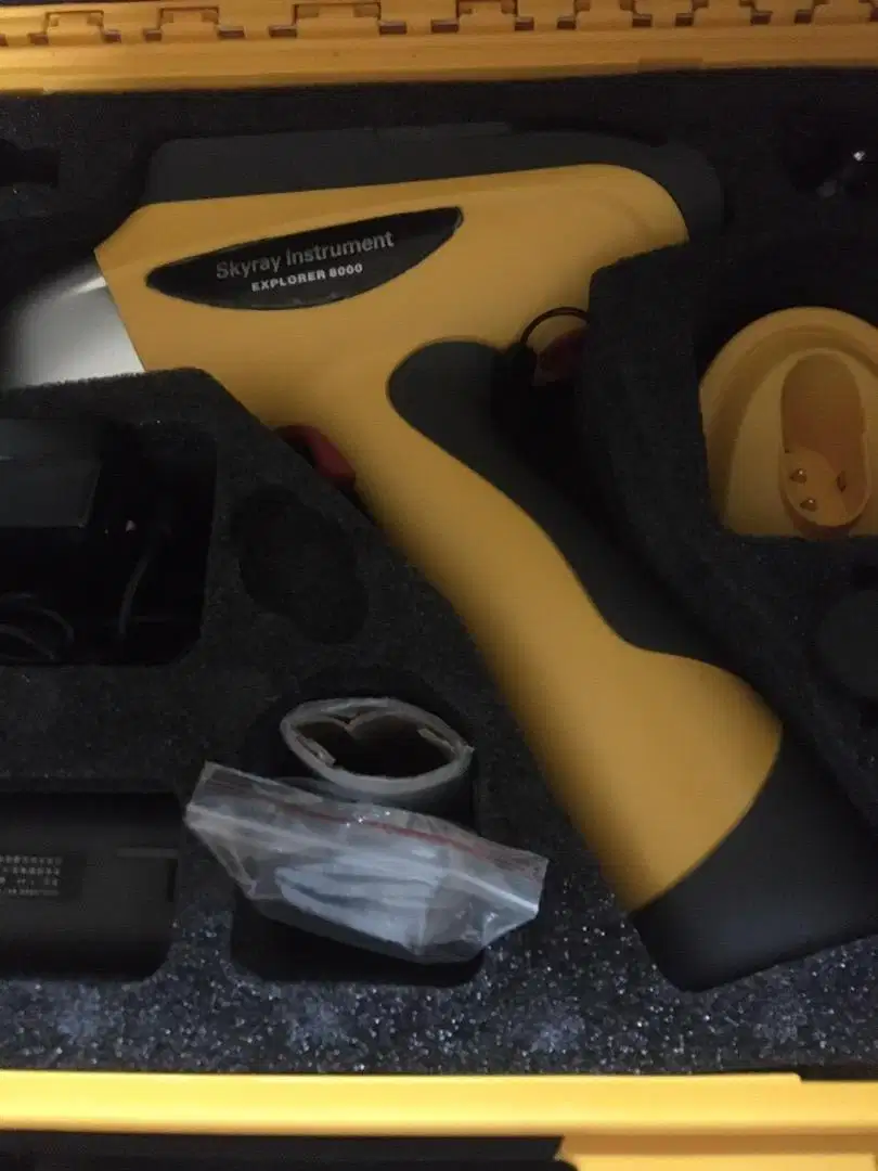 XRF SPECTROMETER ANALYZER