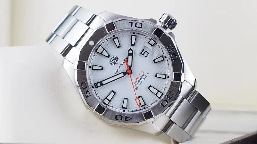 Tag Heuer Aquaracer 300M Automatic Calibre 5 White Dial Steel 43mm