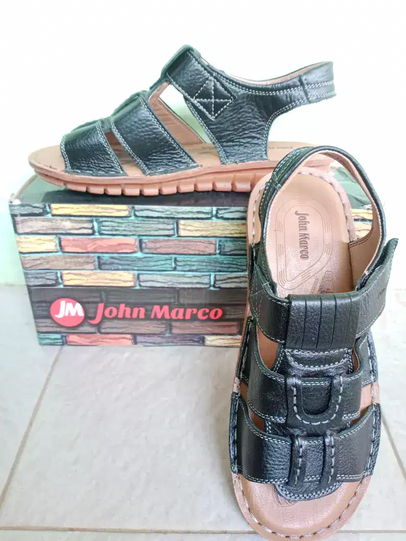 Sendal Sepatu John Marco Size : 41