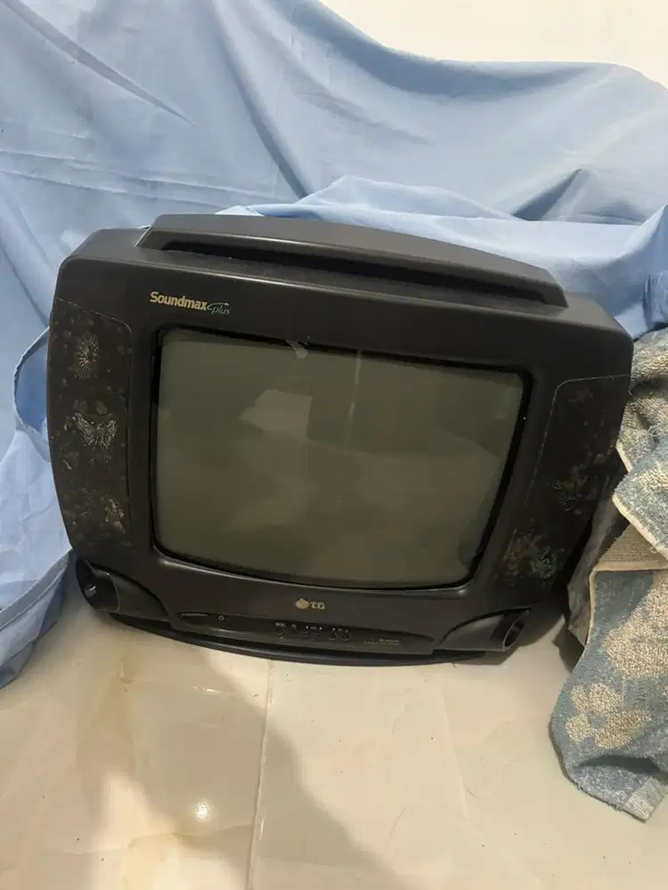 TV / Television / Televisi Tabung