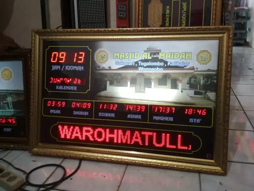 Jam digital murah background nyala