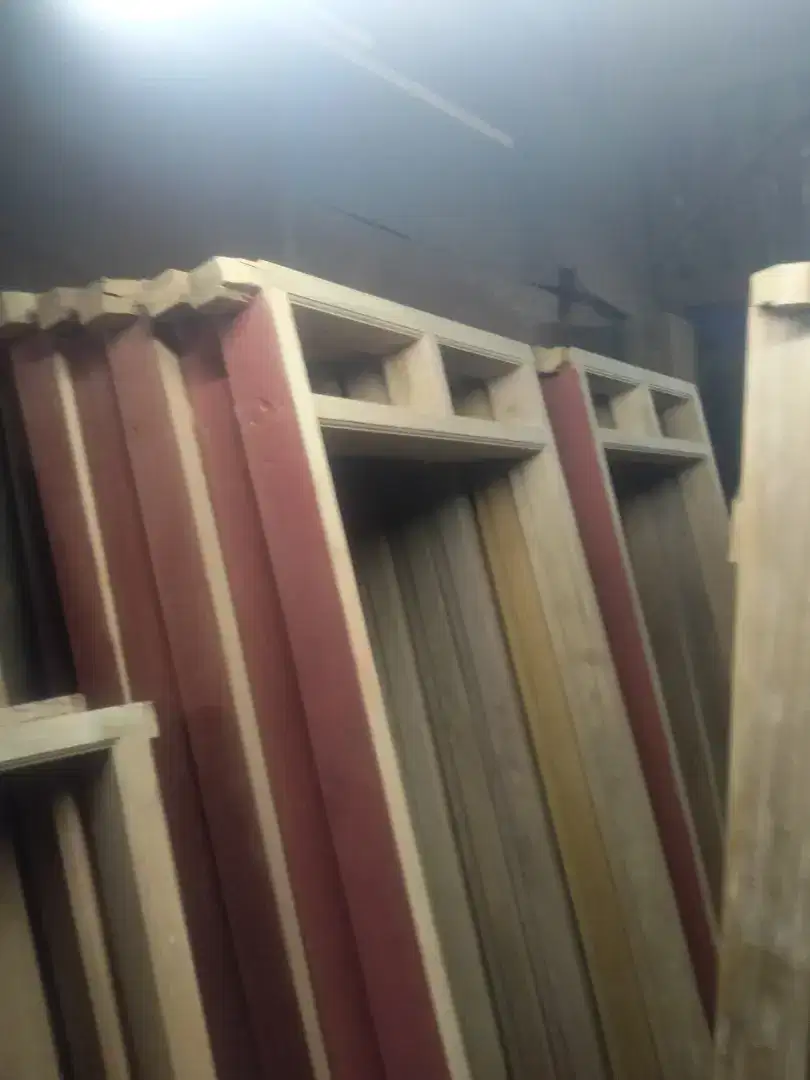 Kusen kamper daun pintu kamper