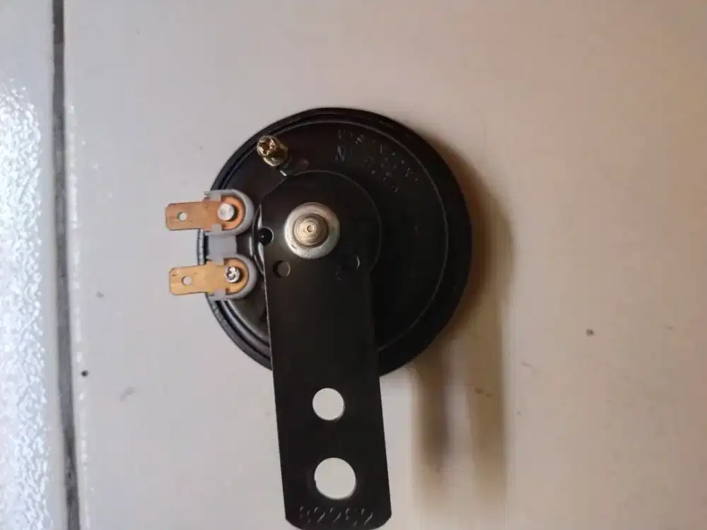 Jual klakson motor kondisi masih bagus